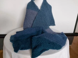 Dreieckstuch inegal, 240x170x140cm, Seide, Alpaka, handgestrickt, LANARTUS - Bild 1 von 5