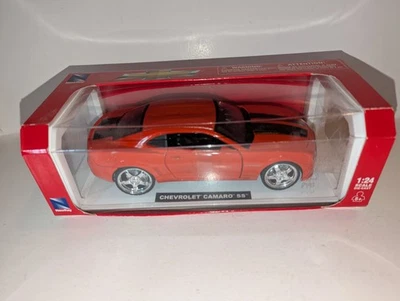 2011 NewRay 1:24 Die-Cast Chevrolet Camaro SS Orange NIB NEW - Image 1 of 4