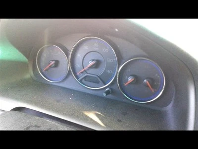 Medidor de velocímetro usado serve: 2003 Honda Civic cluster Sdn América do Norte construído LX - Imagem 1 de 4