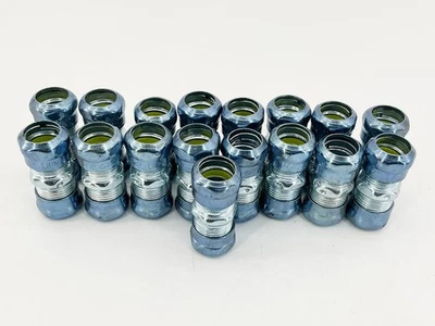 Nuevo Lote de 17 Acoplamientos de Compresión Arlington 830RT-EMT 1.2" Lluvia Derecha Foto 1 de 4