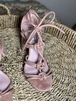 Sandalias de tacón alto rosa talla 11 para mujer con tiras de 4” tacón bloque sandalia romana de encaje Foto 1 de 4