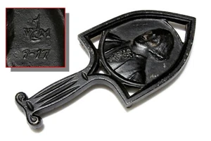 Vintage 1917 Triste Iron Trivet George Washington ghisa di Virginia metallo artigianato - Foto 1 di 5