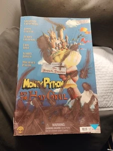 Sealed Monty Python & The Holy Grail John Cleese as French Taunter Chicken Figur - Bild 1 von 16
