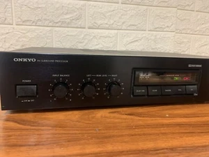 Processore *surround Onkyo ES-300 assistito - Foto 1 di 12
