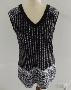 Rockmans Size XS Black White Sleeveless V Neck Cut Out Back Floral Top - Picture 1 of 8