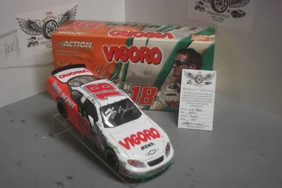 2004 J.J. Yeley Vigoro 1/24 Action NASCAR Diecast Autographed - Image 1 of 2