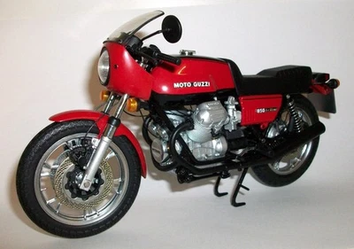 Minichamps 1/12 Scale - 122 165300 Moto Guzzi 850 Mk1 Le Mans 1978 red - Image 1 of 4