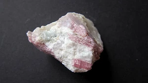 Pink Tourmaline Rough Stone 50mm Healing Crystal Joy Peace Love Change Heart - Picture 1 of 2