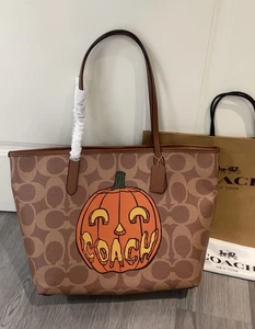 NWT Coach City Tote Bag Signature Canvas Halloween Print CCE70 Gold/Tan 2025 - Picture 1 of 8