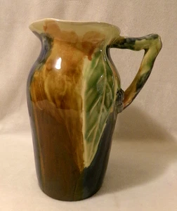 HANDMADE GLAZED ART POTTERY PITCHER w/EMBOSSED LEAVES & BERRIES - 2 Quart - Picture 1 of 9
