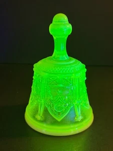Fenton Topaz Opalescent Sable Arch Art Glass Bell (Glows) - Picture 1 of 8