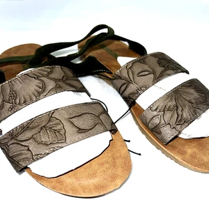 New Sandals MUK LUKS Women's Faux Leather Ankle Strap Open Strap Toe Taupe sz 8 - Picture 1 of 9