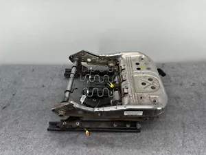 CHRYSLER 300 TOURING 12-22 OEM FRONT LEFT DRIVER SEAT CHAIR TRACK FRAME MOTOR - Bild 1 von 5
