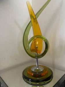Haziza sculpture / Signed With Sticker Acrylic Glass H: 26 1/2” D: 11” - Picture 1 of 2