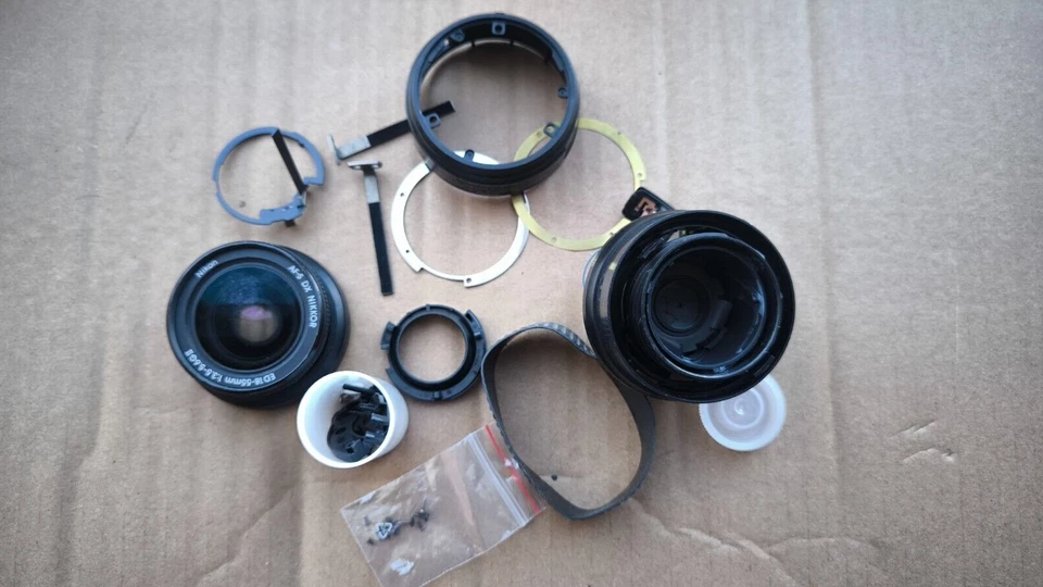 NIKON DX 18-55MM 1:3.5-5.6G II ED LENS (PARTS ONLY) - Image 1 of 4