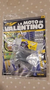 La moto di Valentino Rossi YZR M1 1:4 19° uscita DeAgostini - Foto 1 di 1