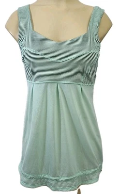 Camiseta sin mangas Lululemon 6 Tame Me verde azulado fresco mini hiper rayas cintura ceñida malla cubierta Foto 1 de 4