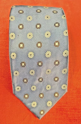 ERMENEGILDO ZEGNA Silk Tie Light Blue with White / Gray Design 58" x 3.5" - Image 1 of 2