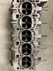 Lamborghini Gallardo LP560 Cylinder Head LH - Picture 1 of 9