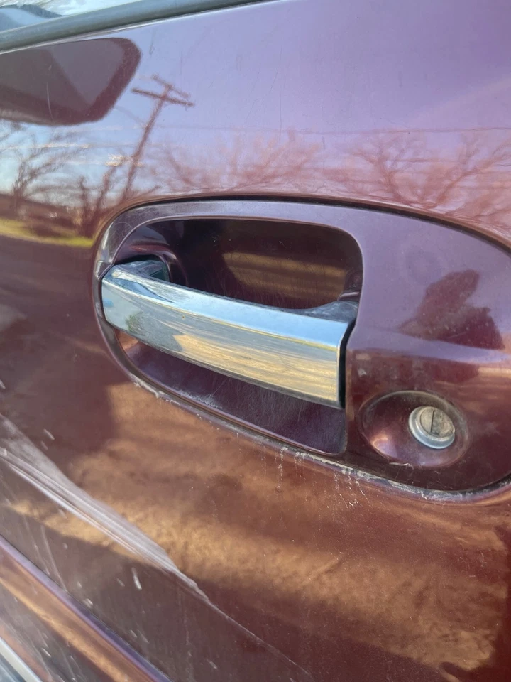 2003 2004 2005 2006 LINCOLN NAVIGATOR LEFT FRONT EXTERIOR DOOR HANDLE - Image 1 of 1