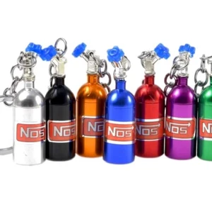 Schlüsselanhänger Lachgasflasche Metall Auto Keychain Geschenk Zubehör - Bild 1 von 2