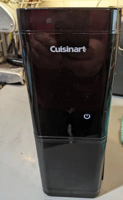 MOLINILLO DE REBABAS CON PANTALLA TÁCTIL CUISINART DBM-T10 NEGRO, USADO Foto 1 de 4