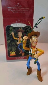 1998 WOODY'S THE SHERIFF, DISNEY TOY STORY, HALLMARK ANDENKEN ORNAMENT  - Bild 1 von 5