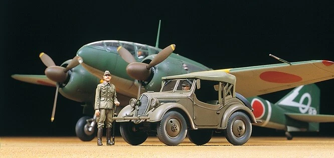 TAMIYA 25217 1/48 Ki-46 III Type 100 & 4x4 Kurogane
