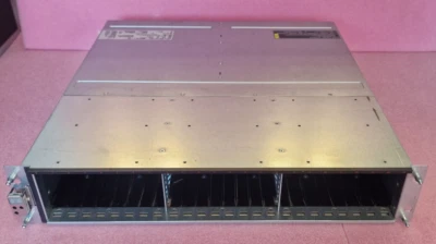 Fujitsu Eternus DX8700/8900 S3 24-Bay Disk Expansion 2x IOM12G FTS:ETSEADU - Image 1 of 4