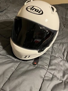 Arai Defiant X Size Large - Picture 1 of 4