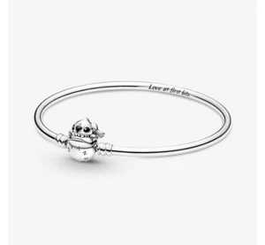 Pandora Moments Disney Stitch Biting Clasp Bangle - 16cm with box - Picture 1 of 4
