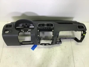 Armaturenbrett VW Polo V (6R, 6C) 6R1857003AR 1.2 TDI - Foto 1 di 6