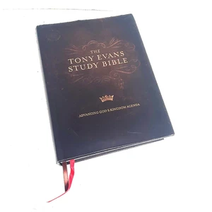 CSB The Tony Evans Study Bible: Advancing God's Kingdom Agenda Hardcover DJ - Foto 1 di 4