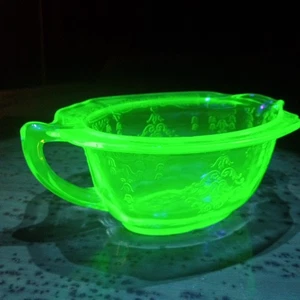 Antique Anchor Hocking Uranium Vaseline Princess Depression Glass Creamer Deco - Picture 1 of 8
