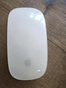Apple A1296 Magic Mouse (Wireless, Bluetooth) - Photo 1/2
