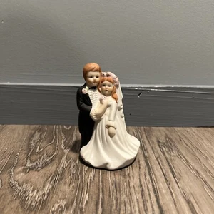 Vintage 1980s Wedding Cake Topper - Picture 1 of 8