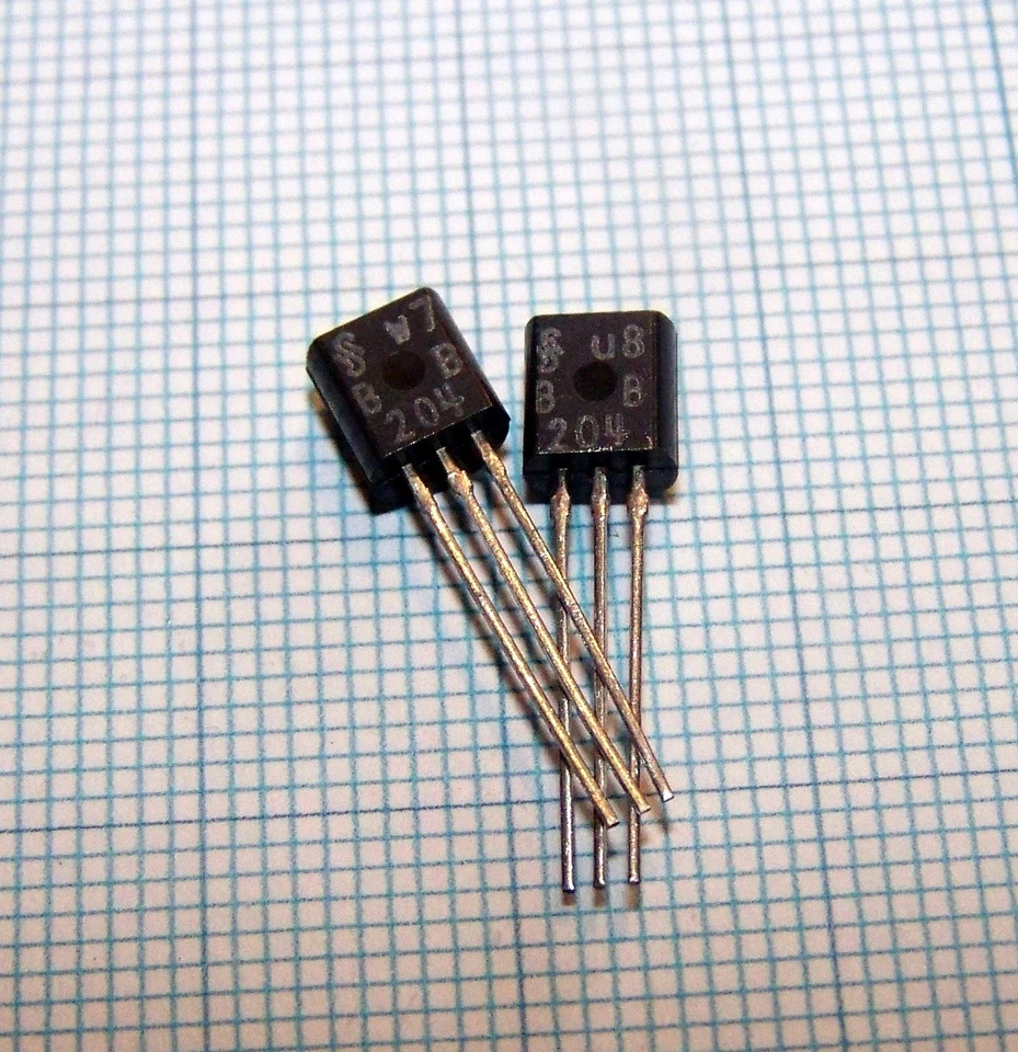 2 pezzi BB204 Diodo Varicap Originale Siemens TO-92 3V Vrrm, 37pF