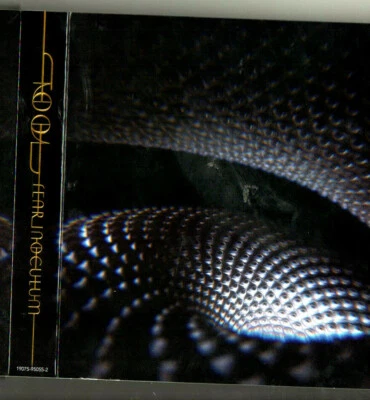 Tool-Fear Inoculum CD  limited deluxe edition  w/ screen and Mp3 code - Imagem 1 de 4