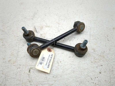 Barra estabilizadora delantera izquierda Kubota RTV X900 14-21 Foto 1 de 4