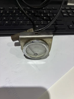 Vintage British Made Oil Pressure Gauge 100LB.  With bracket, pipe, and union - Image 1 of 3