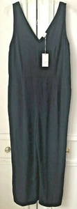 A New Day Women's Sleeveless V-Neck Cropped Jumpsuit in Black Size XXL - Picture 1 of 4
