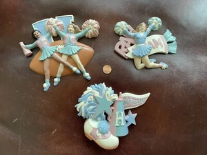 1993 Burwood Products Cheerleading Cheerleader 3D Wanddeko Go Team 3264 - Bild 1 von 7