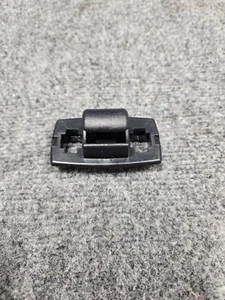 2014-2018 MERCEDES CLA250 SUN VISOR SUPPORT BEARING BRACKET TRIM OEM - Picture 1 of 6
