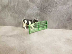 1/64 Custom scratch built 10ft Farm gate green - Picture 1 of 2