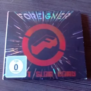 FOREIGNER - 2 CD + DVD Digipak Deluxe Edition - Can't Slow Down -Sehr Gut - Imagen 1 de 3