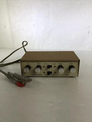 Mezclador de micrófono realista vintage 33-920 estéreo mono Mike transistorizado nuevo de stock Foto 1 de 4