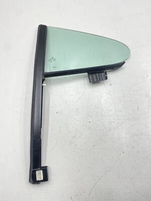 2009-2017 VOLKSWAGEN CC ЗАДНЯЯ ЛЕВАЯ ВОДИТЕЛЬСКАЯ ДВЕРЬ ОКНО УГОЛ ФИКСИРОВАННОЕ СТЕКЛО OEM - Изображение 1 из 4