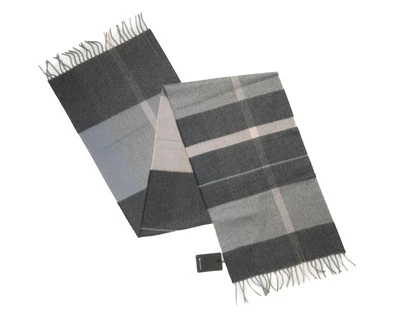 Kiton $1,950 Nuevo con Etiquetas Gris Negro Azul 100% Bebé Cachemira Flecos Bufanda 70"X14" Foto 1 de 3