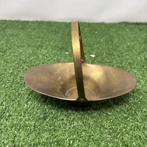VINTAGE Brass Basket Home Decor Made in India Trinket Key Dish MCM - Picture 1 of 6