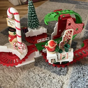 Vintage 1991 New Bright Turn Over Choo Choo Santa Train Set. Lesen. Nur Teile - Bild 1 von 7